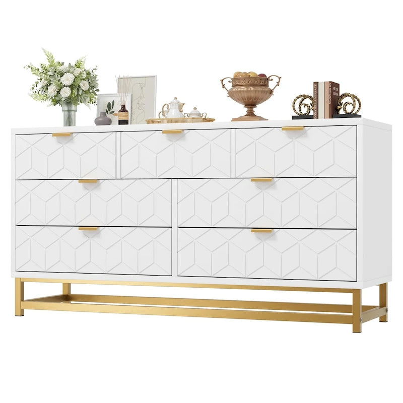7-Schubladen-Kommode fürs Schlafzimmer, 136 cm breit mit goldenen Metallbeinen