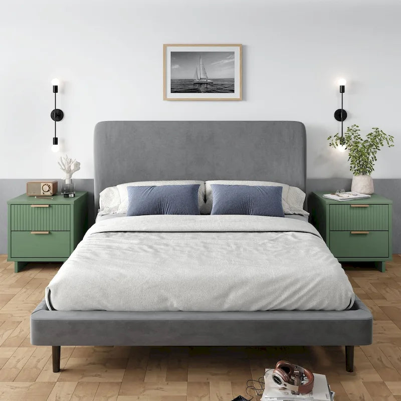 Nachttisch aus Massivholz mit 2 Schubladen und goldenen Griffen im Mid-Century-Stil, 2er-Set